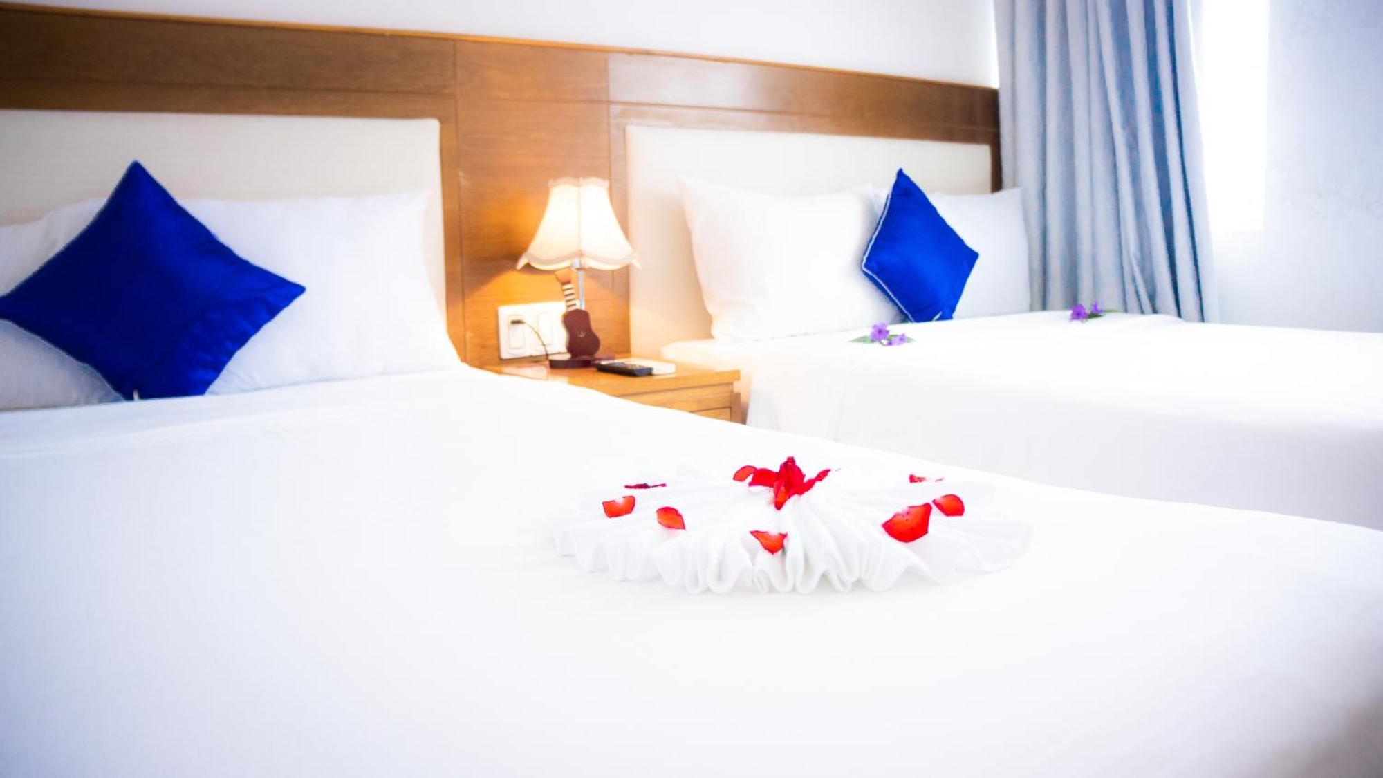 ซี คาสเซิล โฮเต็ล Hotel ดานัง ภายนอก รูปภาพ